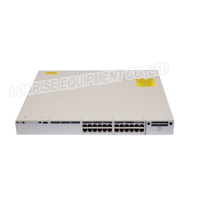C9300-24P-A جديد Cisco Switch Catalyst 9300 24-port PoE Network Advantage
