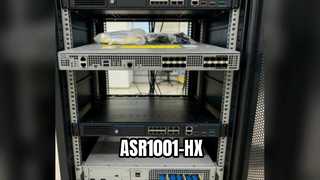 ASR1001-HX 1RU جهاز توجيه Enterprise Edge، عرض نطاق ترددي 60 جيجابت في الثانية، 4x10GE SFP+ + 8x1GE SFP + 4 P قابل للتكوين