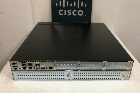 ISR4351-VSEC/K9 Cisco ISR 4351 Bundle With UC & Sec Lic PVDM4-64 CUBE-25 الذي يدعم 3 فتحات وحدات واجهة الشبكة (NIM)
