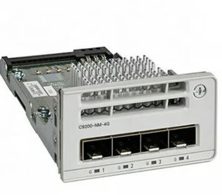 وحدة شبكة C9200-NM-2Q بمنفذي QSFP+ بسرعة 40 جيجابت في الثانية لـ Catalyst 9200