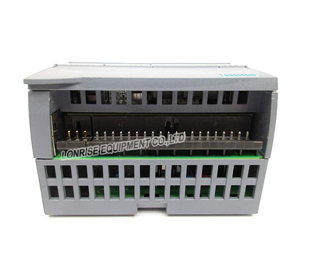 6ES7221-3AD30-0XB0 SIMATIC S7-1200 وحدة الإدخال الرقمية SB 1221 4 DI 5V DC 200kHz PLC Module