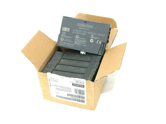 6ES7132 4BD02 0AA0 PLC وحدة تعبئة التحكم الصناعي الأتمتة الصناعية Plc