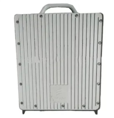 إريكسون RRU 4428 B3 الأبعاد الداخلية 420mm*335mm*125mm التصميم