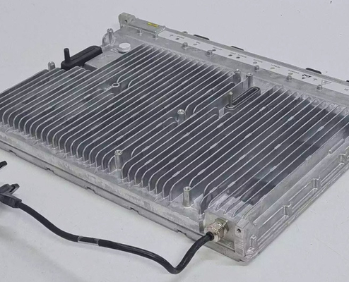 6741L1U مركز البيانات على الرف أجهزة الكمبيوتر الخادم IBM TS4300 3U مكتبة الشريط الوحدة الأساسية