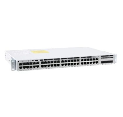مفتاح سيسكو C9200L-48P-4G-E بـ 48 منفذًا يدعم تقنية PoE+ مع 4 وصلات صاعدة بسرعة 1 جيجابت