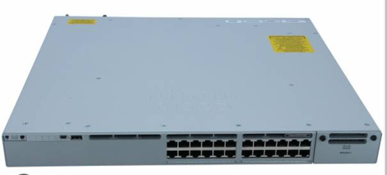 مُبدِّل سيسكو C9300-24P-E Catalyst 9300 بـ 24 منفذًا يدعم تقنية PoE+