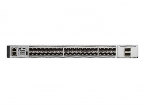 مفتاح Cisco C9500-48Y4C-E Catalyst 9500 بـ 48 منفذًا بسرعة 1/10/25 جيجابت