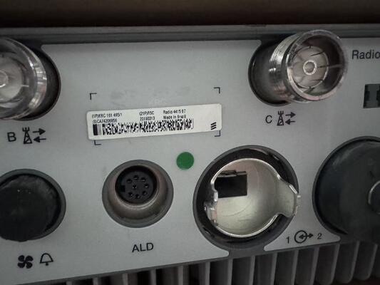 4415 B7 Rru Krc 161 495/1 وحدة الراديو عن بعد Ericsson Radio