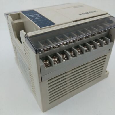 التحكم الصناعي PLC من سلسلة FX1N مع 24 نقطة إدخال/إخراج (I/O) ومخرج ترحيل وتزويد طاقة AC 100-240V
