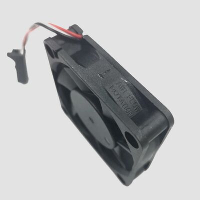 9WF0624H7D05 مروحة تبريد محورية عالية الأداء 24 فولت DC مع محامل كرة مزدوج للخدمات والمعدات الصناعية