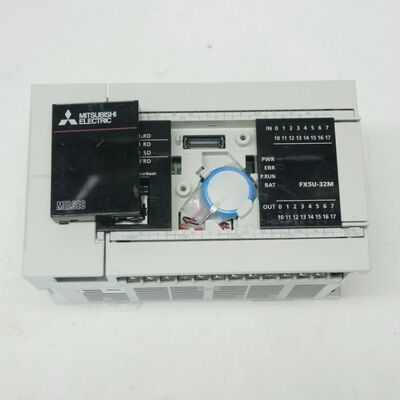 وحدة وحدة المعالجة المركزية Mitsubishi FX5U-32MT/ES PLC 32 مخرج ترانزستور I/O