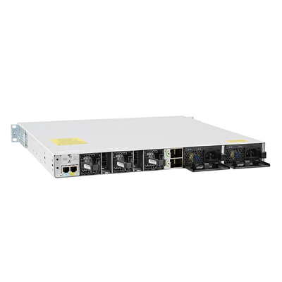 محول Cisco C9300-24T-A Catalyst 9300 ذو 24 منفذًا لبيانات الشبكة فقط