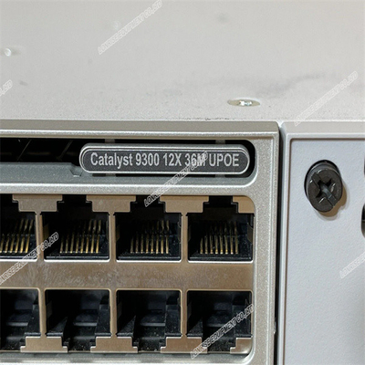 محول شبكة C9300-48uxm-e سلسلة 9300 48 منفذ 2.5g (12 Mgig) جيجابيت Upoe محول شبكة C9300-48uxm-e